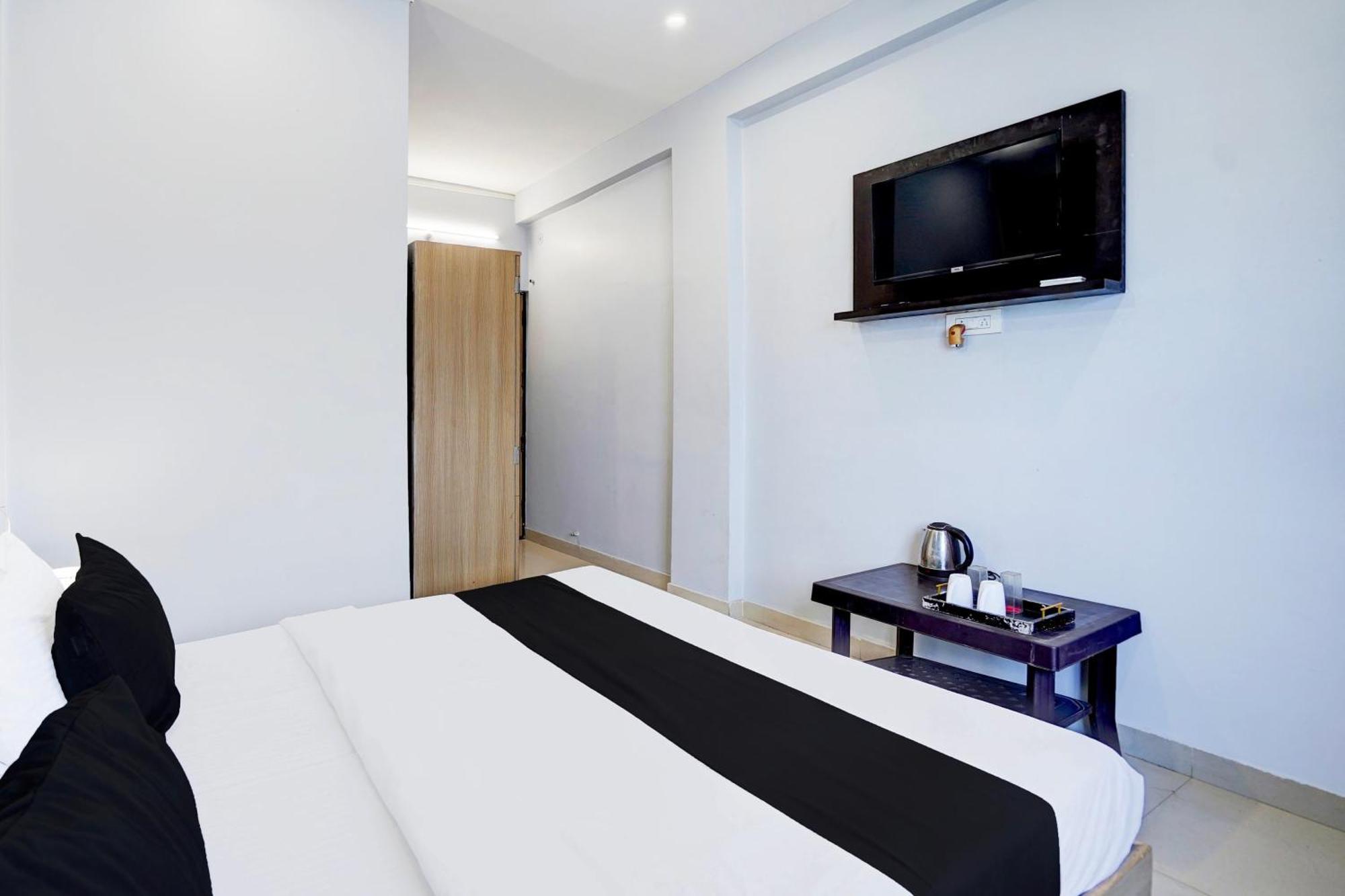 Super Hotel O Blw Kakarmatta Near Banaras Junction Váránasí Exteriér fotografie