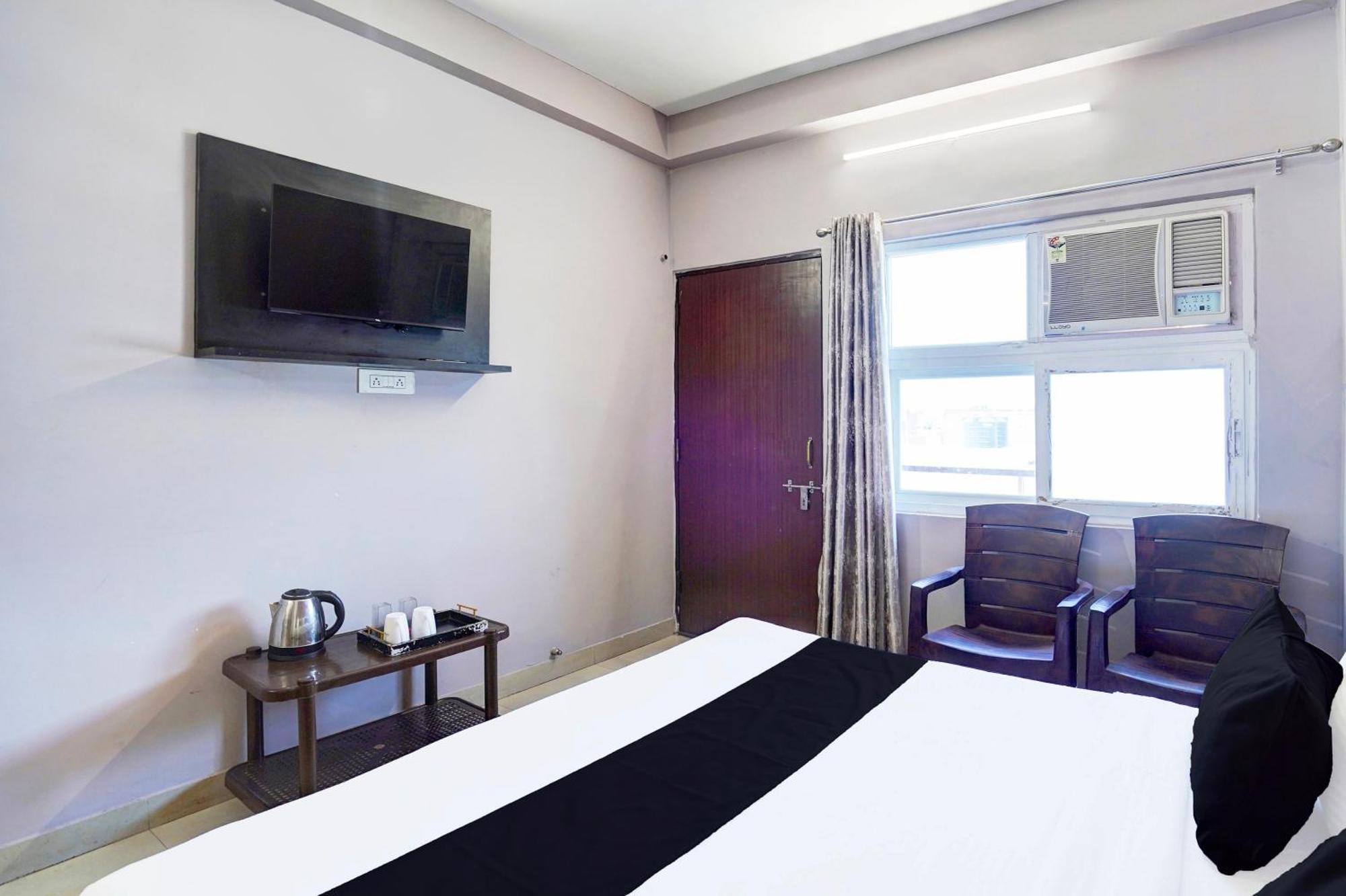 Super Hotel O Blw Kakarmatta Near Banaras Junction Váránasí Exteriér fotografie